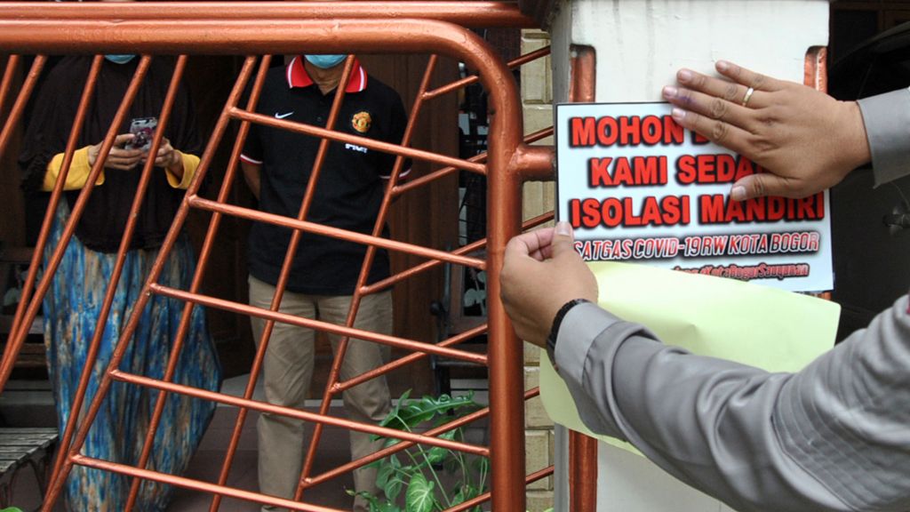 Ini Panduan untuk Perawatan Pasien COVID-19 di Rumah |Infografis