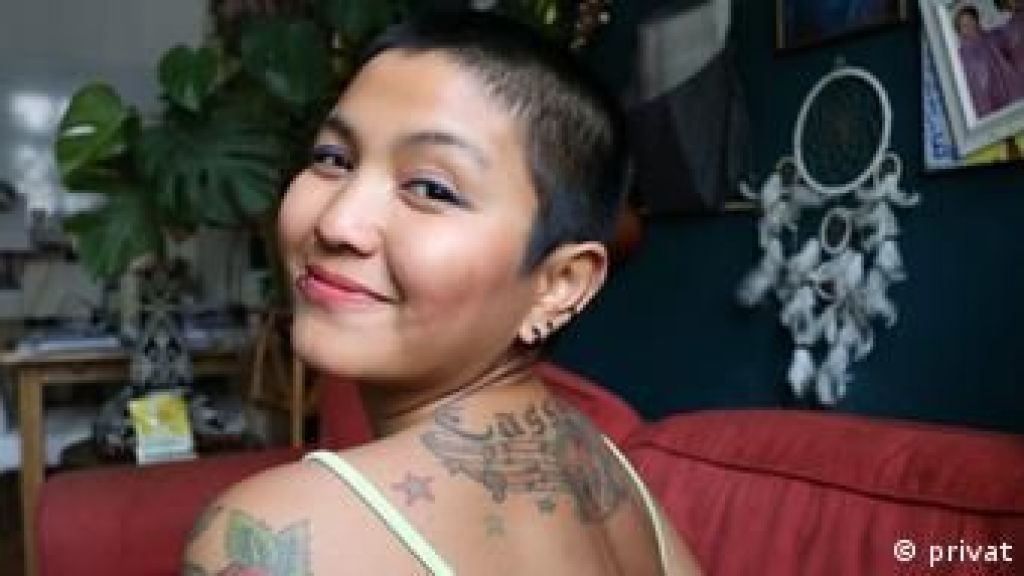 Andra Stefanowski, Guru TK di Jerman Asal Indonesia yang Memiliki Tato dan Tindik