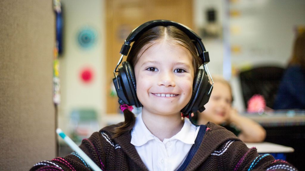 Ternyata Ini 5 Manfaat Mendengarkan Musik untuk Anak di Masa Pertumbuhannya, Bisa Mengasah Otaknya Lho!