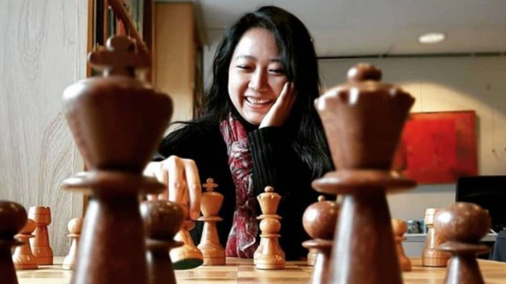 Profil Grand Master Catur Irene Kharisma Sukandar, The Queen's Gambit dari Indonesia
