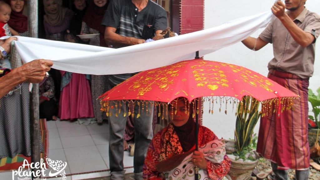 3 Tradisi Adat dan Kebiasaan Masyarakat Aceh yang Religius