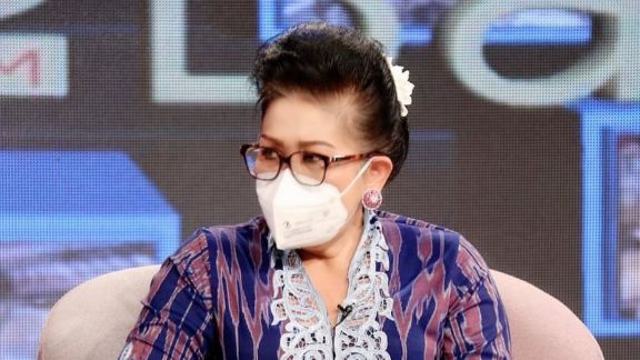 Mengenal Ni Putu Putri Suastini Koster, Istri Gubernur Bali yang Berjiwa Seni