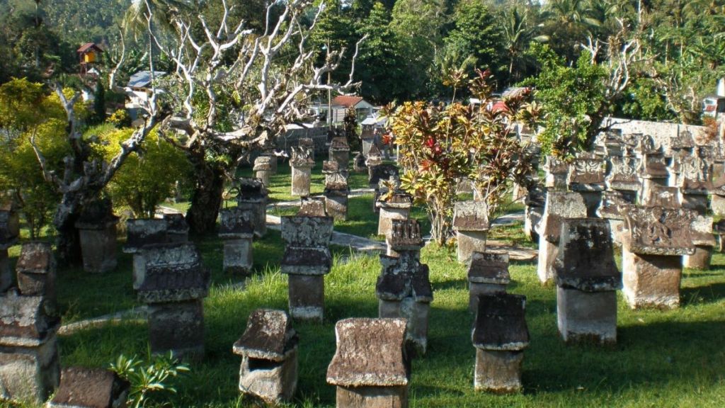 Mengenal Waruga, Tradisi Pemakaman Khas Suku Minahasa di Sulawesi Utara yang Penuh dengan Sejarah