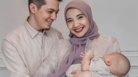 Bongkar Masa Kelam Pernikahan, Ternyata Zaskia Sungkar Sering Minta Cerai ke Irwansyah: Gue Nyesel Nikah Sama Lo!