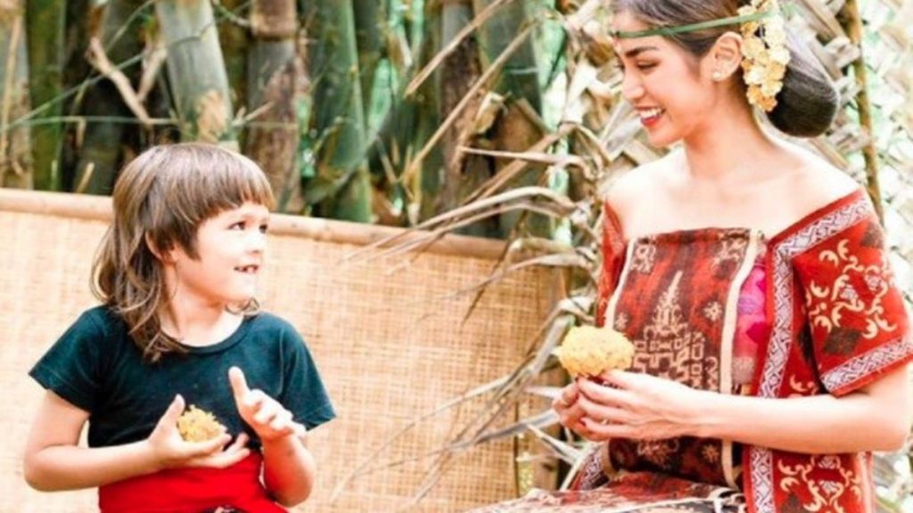 Berkaca dari Jessica Iskandar, Ini Kiat Sukses Mendukung Tumbuh Kembang Anak Meski Jadi Orang Tua Tunggal