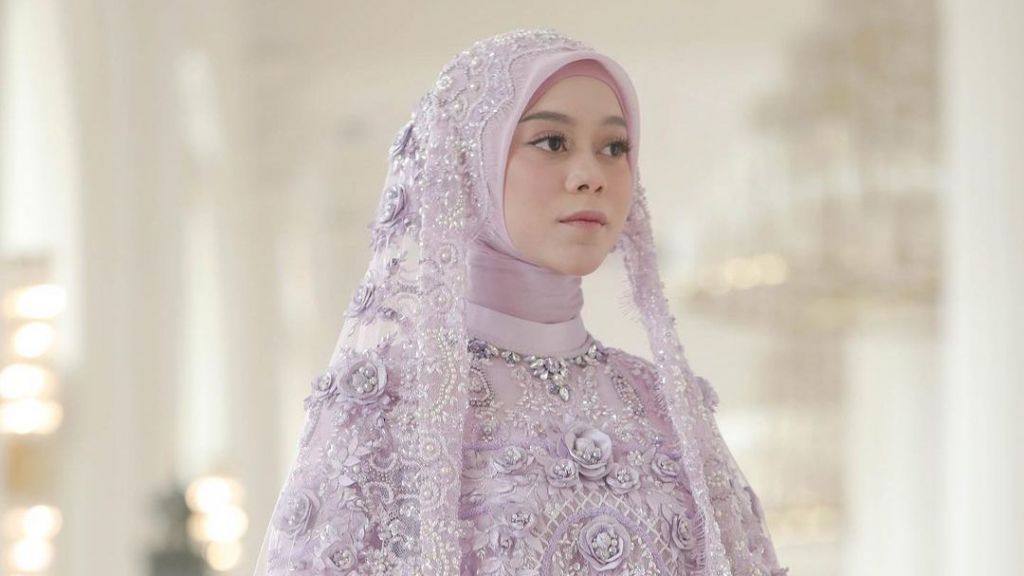 Lesti Kejora Gelar Acara Siraman, Netter Malah Salah Fokus Sama Hal Ini! Hamil Duluan Ya?