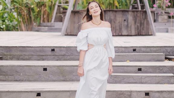 Tak Kunjung Menikah, Luna Maya Ungkap Alasannya Betah Berstatus 'Single': Aku Gak Bisa...