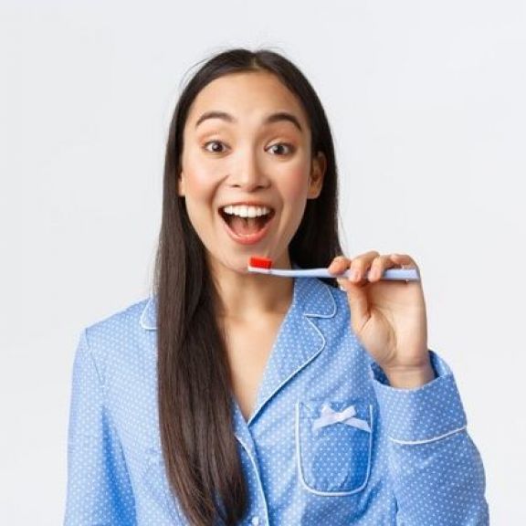 Bukan Cuma Sikat Gigi, Inilah 10 Tips yang Bisa Beauty Lakukan agar Gigi  Tak Rusak, Nomor 8 Gak Banyak Orang yang Tahu Nih!