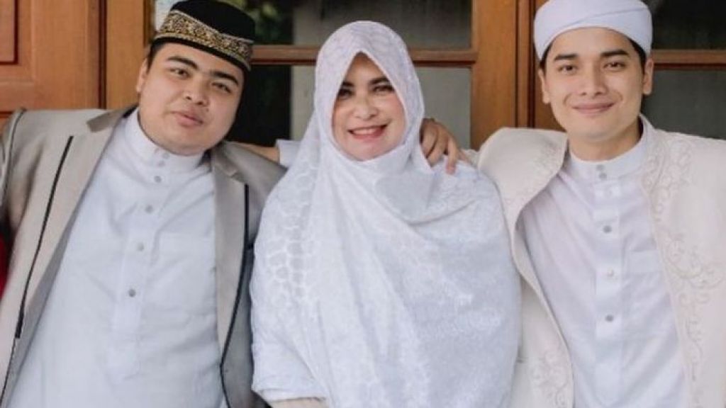 Umi Yuni Nikah Diam-diam Tanpa Sepengetahuan Keluarga Ustaz Arifin Ilham, Mertua Bereaksi: Hancur Banget!
