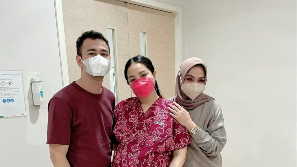 'Jadi Laki-laki Gak Ada Bersyukurnya' Bak Pasang Badan Buat Nagita Slavina, Mama Rieta Ancam Raffi Ahmad: Masih Aja Cari Janda