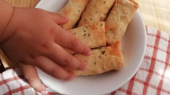 Cara Bikin Camilan Lumpia Ayam Sayur, Si Kecil yang Gak Doyan Sayuran Wajib Coba, Auto Doyan!