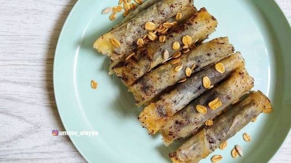 Bisa Jadi Cemilan Anak Dikala Santai, Yuk Moms Catat Cara Lumpia Pisang Coklat Keju Super Kriuk
