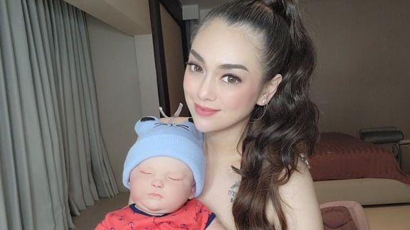 Heboh Lowongan Baby Sitter Boneka Arwah, Gajinya Rp10 Juta Sebulan: Tidur di Apartemen Mewah hingga Dapat Asuransi Kesehatan