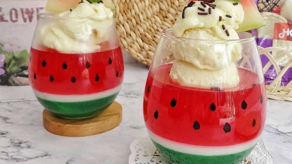 Manisnya Lumer di Mulut! Yuk Intip Resep Watermelon Pudding, Dijamin Si