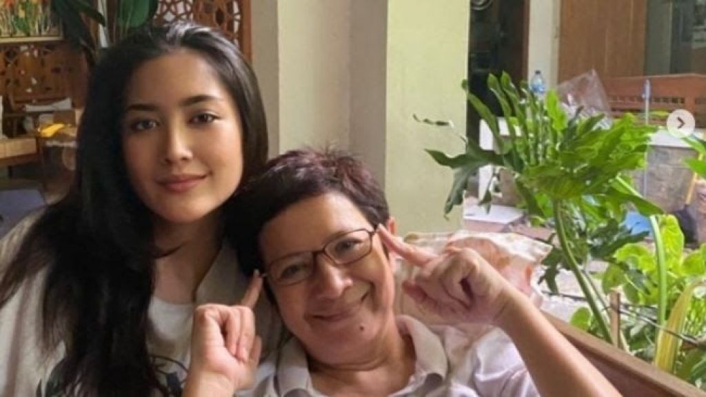 Dua Hari Sebelum Meninggal, Putri Nurul Arifin Sempat Mengucap Hal Tak Terduga ke Sang Ibunda: Nggak Bisa Membahagiakan...
