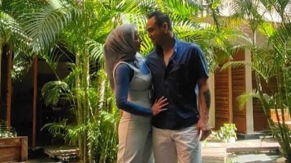Gak Normal? Dokter Boyke Umbar Kondisi Suami Venna Melinda Usai Ngaku Bisa ‘Berhubungan’ Satu Jam Nonstop:  Dalam Ilmu Kesehatan…