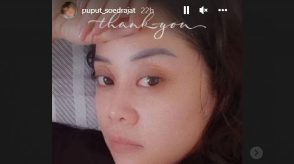 Puput Soedrajat Pamer Foto Seksi Rebahan Tanpa Hijab Pekerjaan Asli