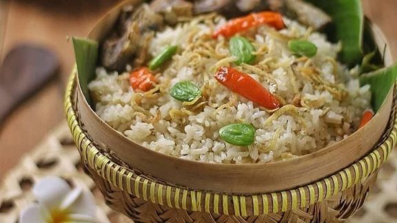 Resep Nasi Liwet Rice Cooker, Bisa Buat Sarapan Lezat Lho