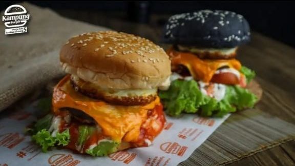 Lupakan Diet, Yuk Jajal Varian Menu Baru Kampung Burger Ini Beauty!