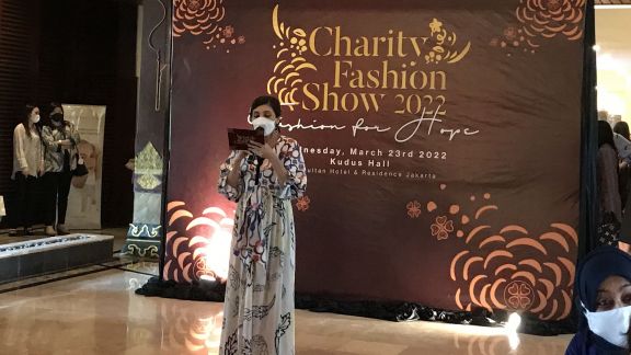 Cegah Stunting, Habitat for Humanity Indonesia Gandeng Alleira Batik Mempersembahkan Charity Fashion Show 2022