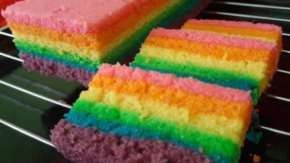 Resep Rainbow Cake, Cocok Untuk Hantaran Special Ramadhan
