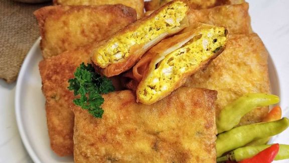 Trik Bikin Martabak Tahu Pakai Rice Paper, Simpel Banget!