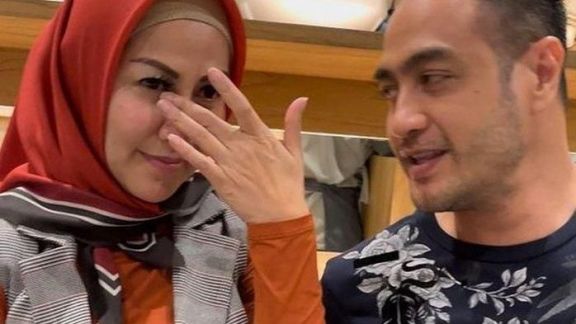 Lahir di Keluarga Non Muslim, Venna Melinda Syok Bukan Main Dengar Bacaan Salat Ferry Irawan: Aku Melongo!