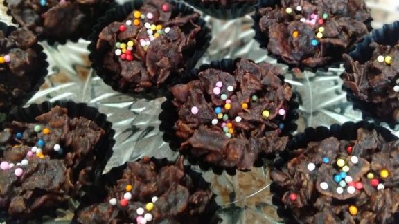 Resep Choco Corn Flakes, Kue Kering untuk Isi Toples Lebaran, Cuma Pakai 3 Bahan Lho!