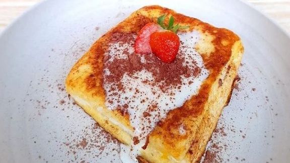 Cara Bikin Roti Panggang Lava, Toppingnya Lumer, Rasanya Creamy Banget