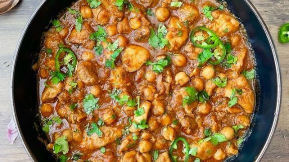 Cara Buat Chicken Curry untuk Si Kecil, Pastinya Enak dan Bergizi