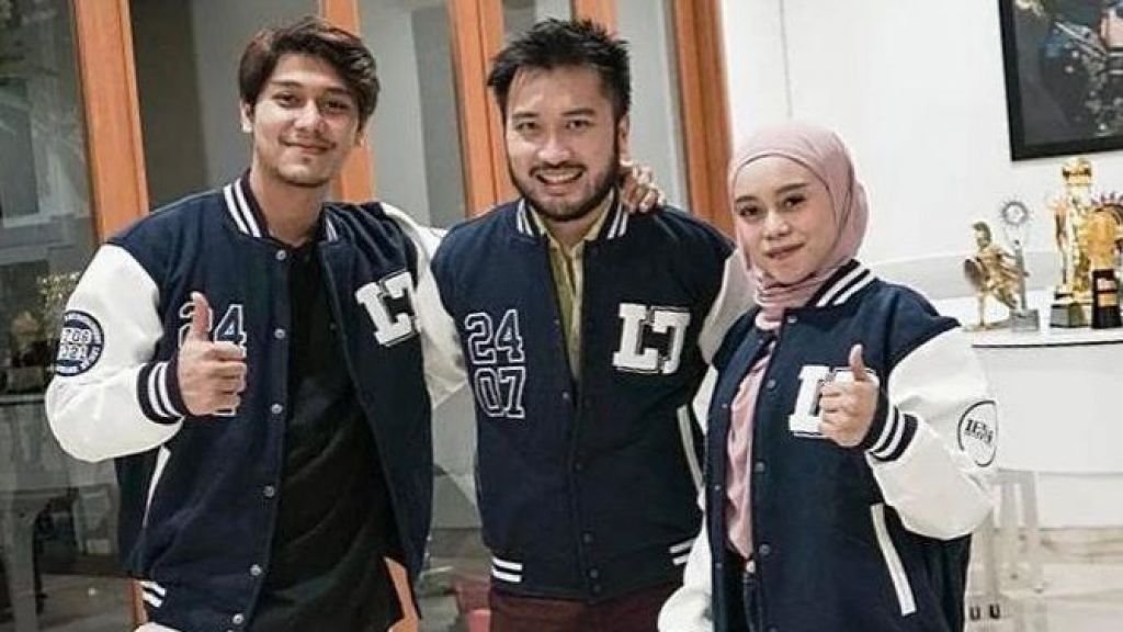 Rudy Salim Akui Kasus KDRT Lesti Kejora dan Rizky Billar Berdampak ke Leslar Entertainment, Netizen: Bubar Mau Nyaingin RANS Gatot!
