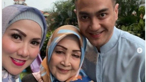 Datangi Rumah Venna Melinda Ingin Silaturahmi, Ibu Ferry Irawan Ngaku Gak Dibukain Piintu: Saya Orang Tua Nggak Dihargai!