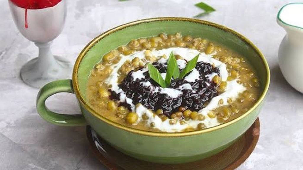 Cocok Jadi Comfort Food, Ini Resep Bubur Kacang Hijau Kental ala Rumahan, Siram Santan Makin Gurih dan Endul!