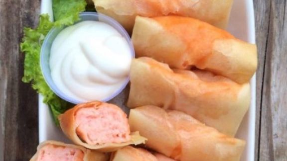 Bisa Dijadikan Cemilan MPASI Sore, Catat Resep Lumpia Udang Mayones yang Uenak Pol!