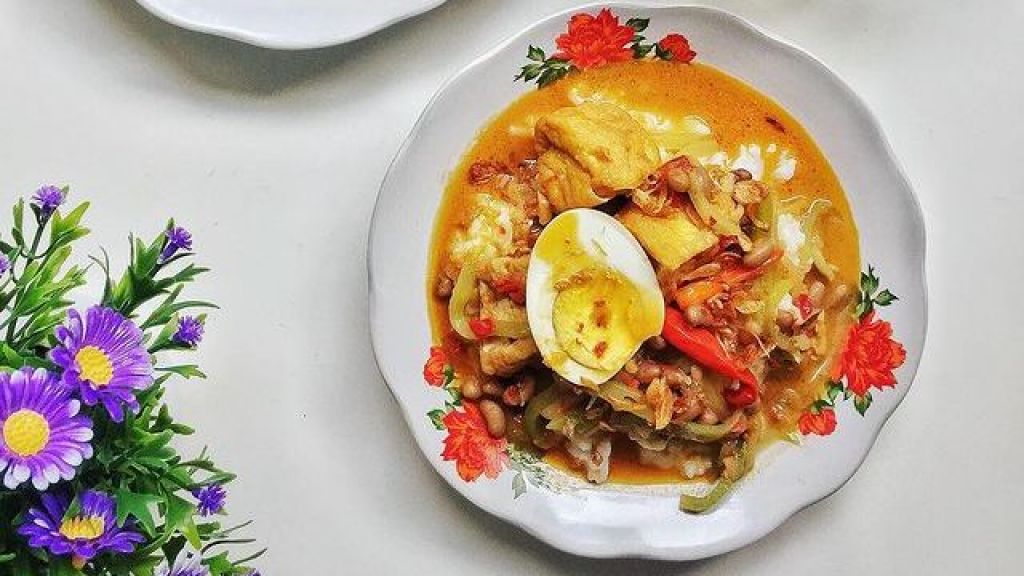 Trik Bikin Bubur Lemu Solo untuk Si Kecil, Simpel Banget Cukup Pakai Nasi!