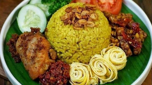 Resep Nasi Kuning Rice Cooker, Cocok untuk Menu Sarapan Pagi