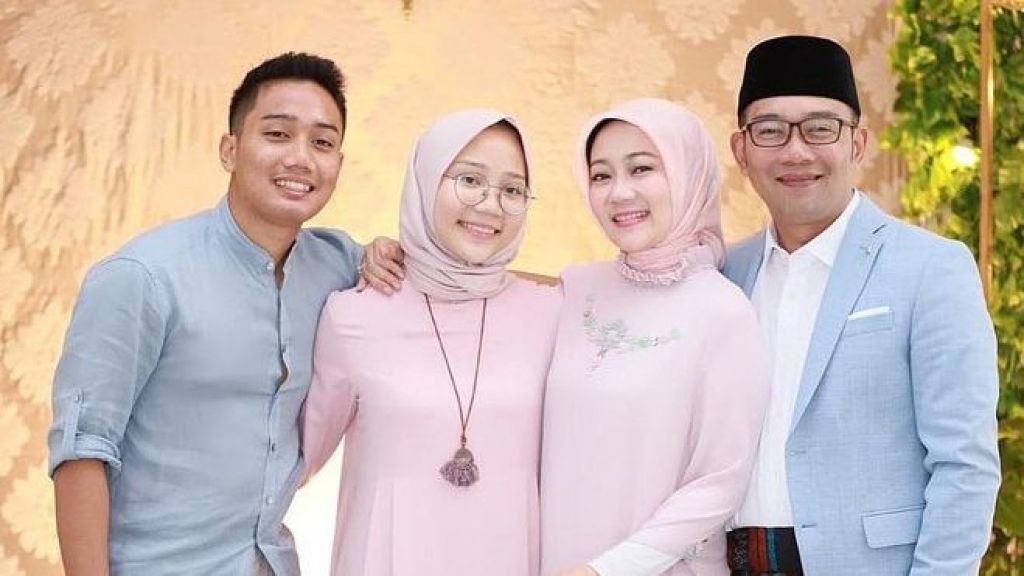 Disebut Berubah Setelah Buka Hijab, Ini Tanggapan Zara Anak Ridwan Kamil: Jago Acting Aku Kalau di Real Life!