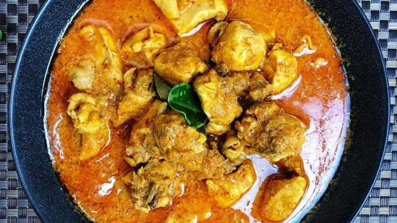 Biang Kerok Nasi Habis, Ini Resep Ayam Bumbu Bali yang Bikin Keluarga Ketagihan! Yakin Gak Mau Coba?