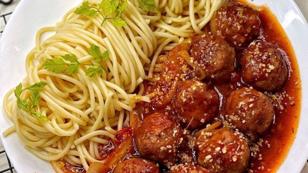 Resep Spaghetti Meatballs, Cocok Jadi Menu Dinner Romantis Bareng Pasangan