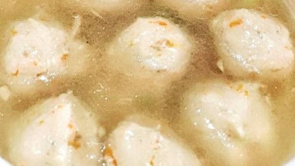 Resep MPASI Pentol Ayam Gluten Free untuk Anak Usia 1 Tahun Ke Atas