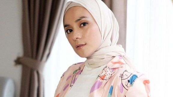 Akui Emosi Meledak, Enno Lerian Curhat Harus Tanggung Tagihan Pinjol hingga Rela Jual Koleksi K-pop Punya Saudara