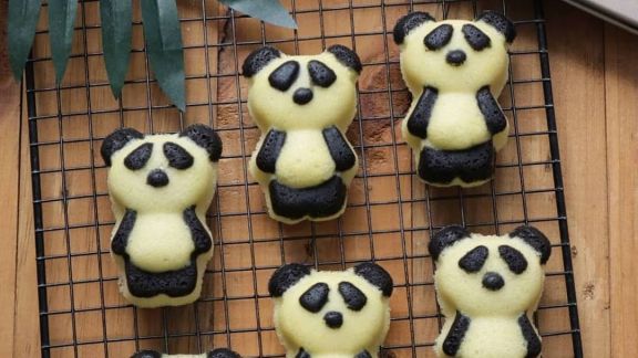 Resep Bolu Kukus Bentuk Panda, Masak Bareng Si Kecil Pasti Seru Moms