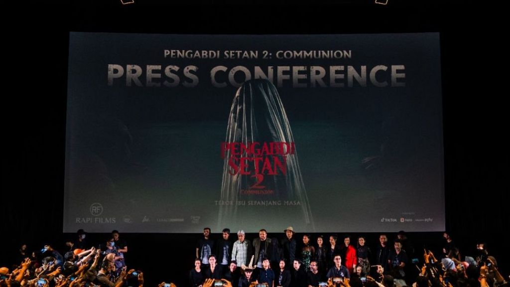 Ssstt Spoiler Alert! Review Film Pengabdi Setan 2: Communion, Berani Rasakan Teror Ibu?!