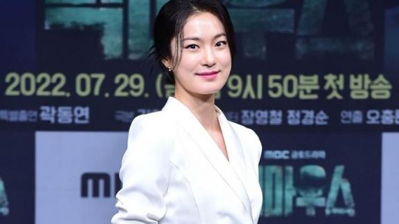 Selalu Perankan Karakter Ambisius, Intip 9 Pesona Ok Ja Yeon di Drakor 'Big Mouth' Jadi Istri Kim Joo Heon
