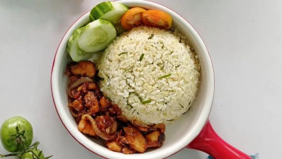 Resep Nasi Daun Jeruk, Aroma dan Rasanya Menggoda Banget