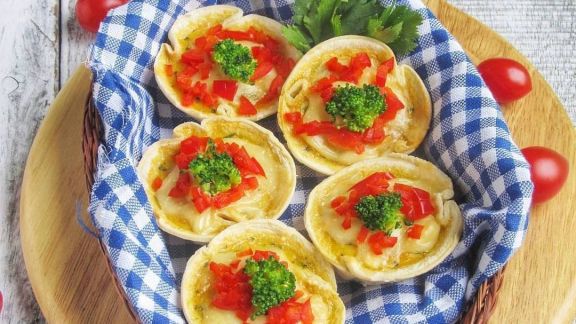 Cara Buat Roti Panggang Sayur Keju, Cemilan MPASI dengan Nutrisi yang Lengkap