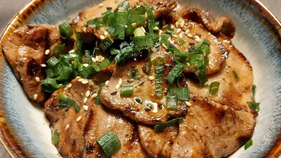 Resep Gyutan Don yang Bikin Ngiler, Olahan Lidah Sapi yang Menggoda