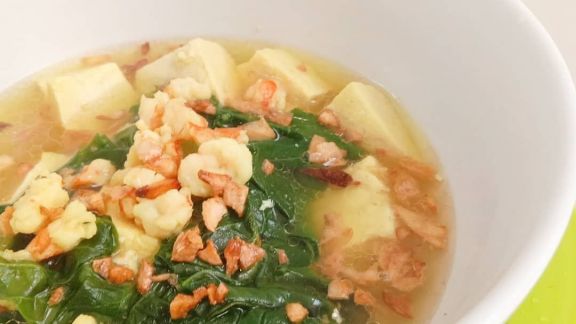Cara Bikin MPASI Sup Udang Tahu Sawi Hijau, Lengkap Kandungan Nutrisi yang Bisa Penuhi Kebutuhan Gizi Si Kecil