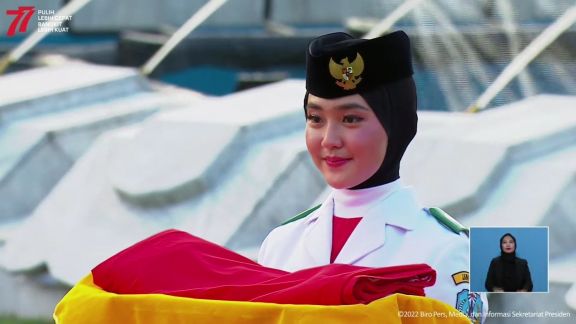 Mengenal Si Cantik Pembawa Baki Paskibraka Nasional, Ayumi Putri Sasaki Ternyata...