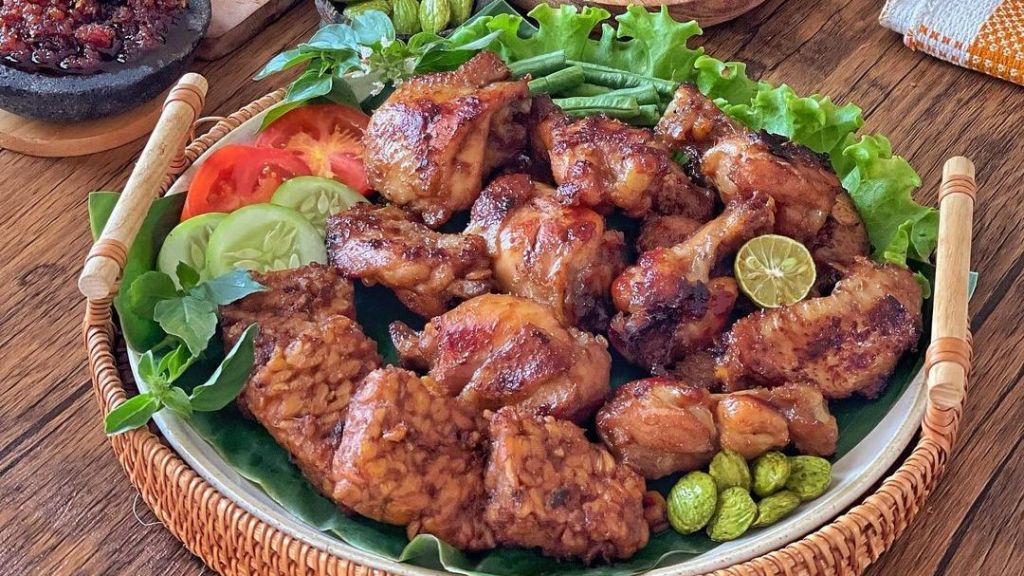 Resep Ayam Goreng Kalasan, Cocok Jadi Menu Makan Siang Spesial